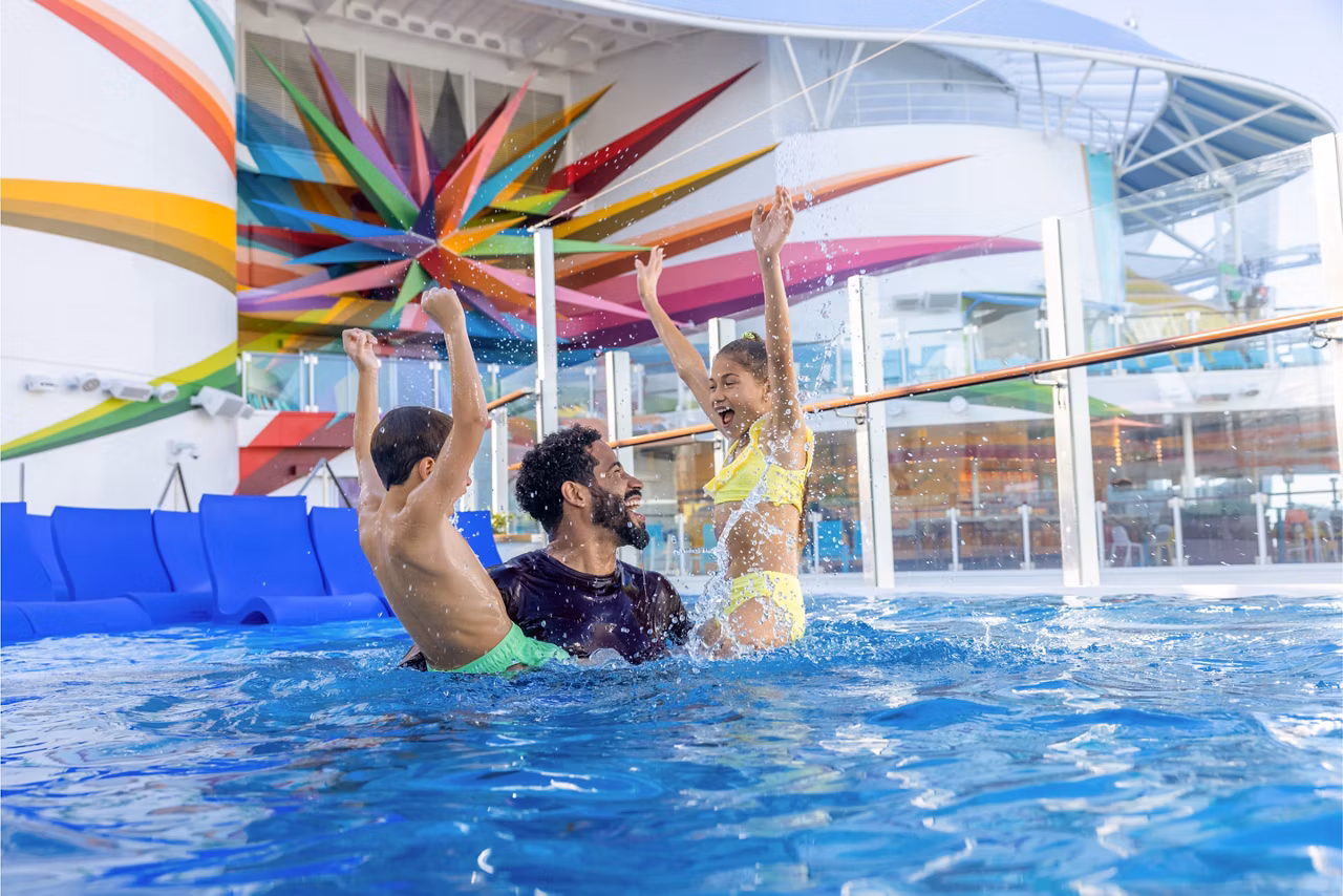 Royal Bay℠ Pool